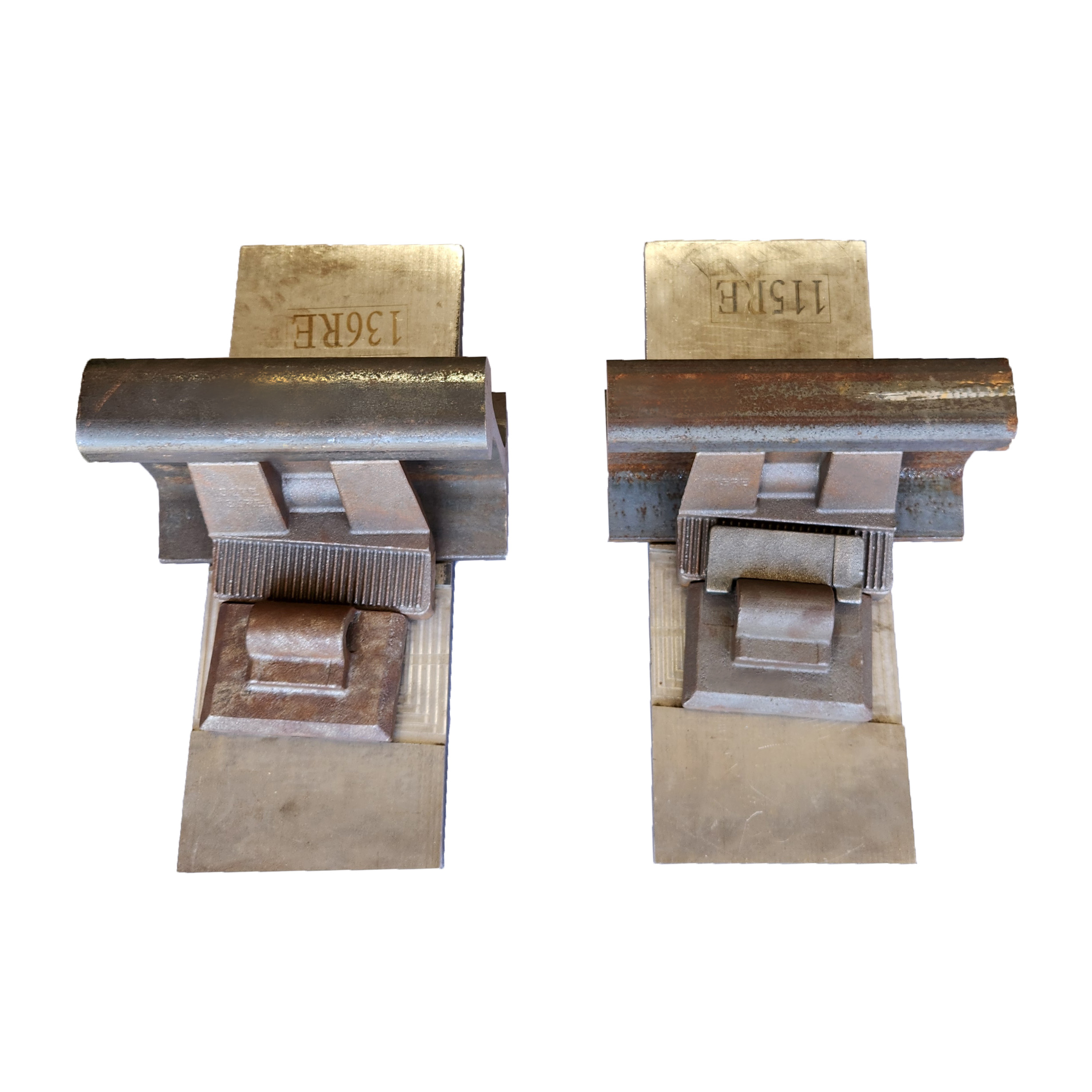 06 – Rail Braces